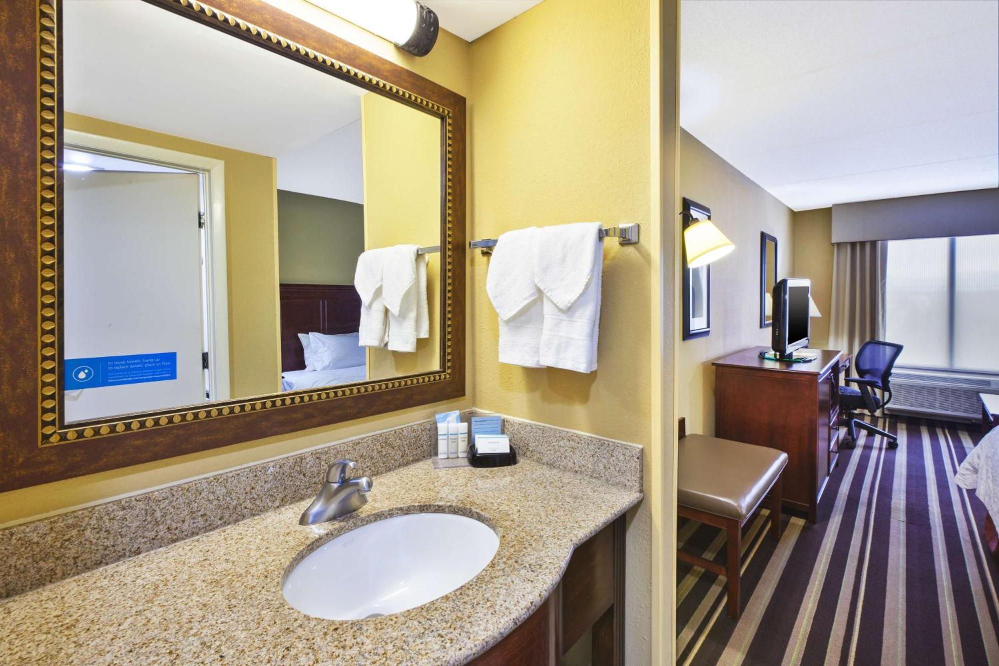 Hampton Inn Washington-Dulles International Airport South Chantilly Dış mekan fotoğraf